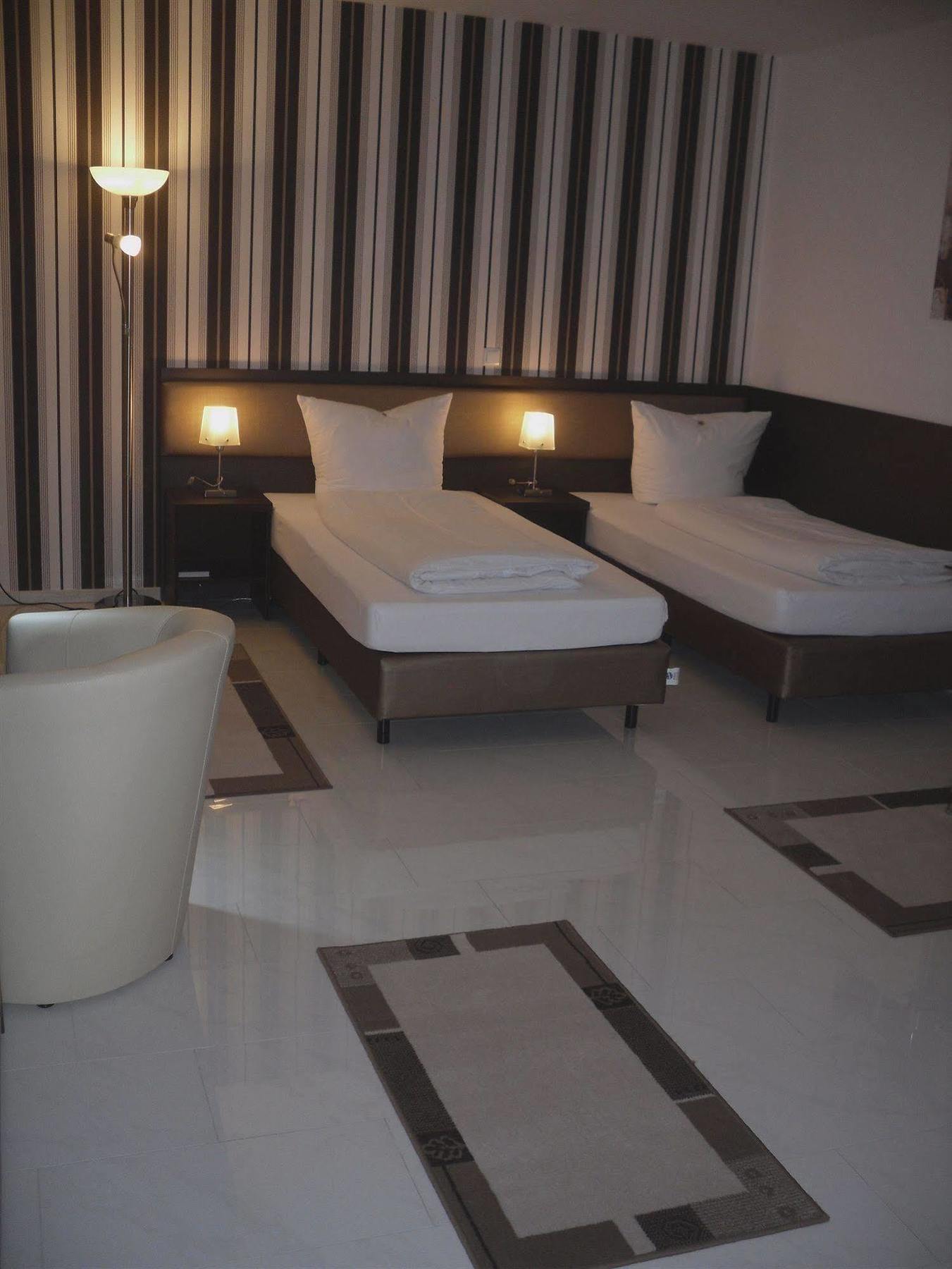 Cityhotel Ahlen Garni Exterior foto